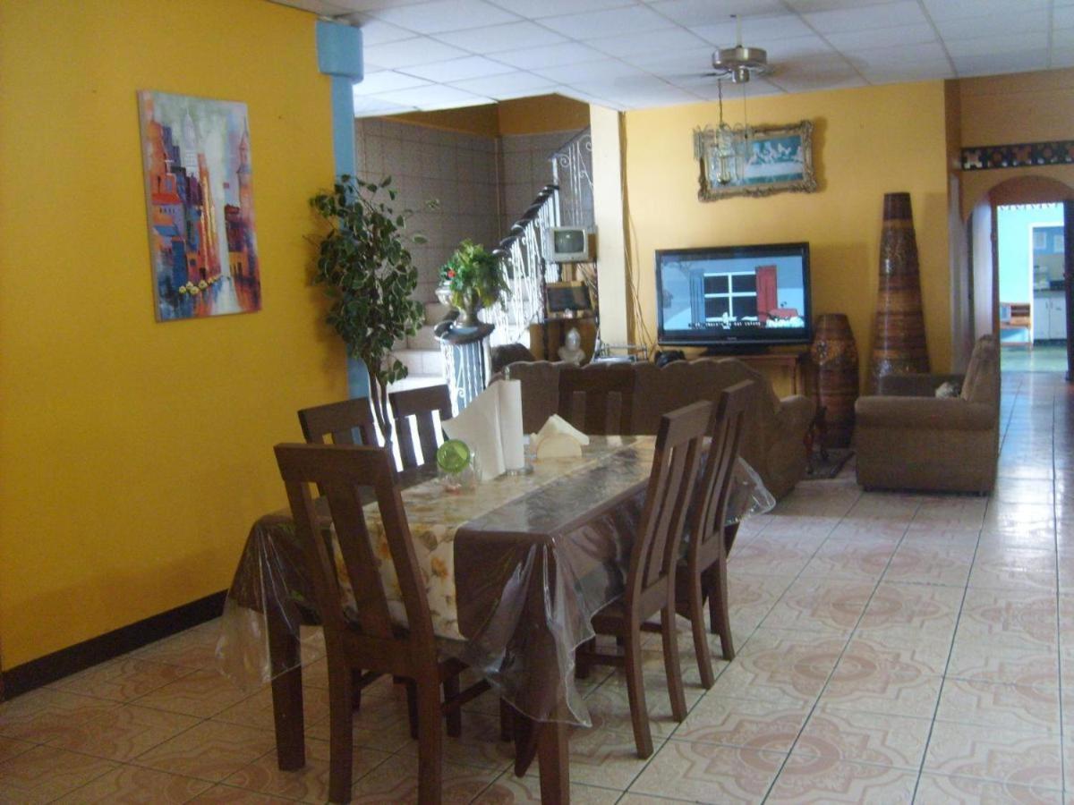 Caribbean Tourist Villa Port of Spain Dış mekan fotoğraf